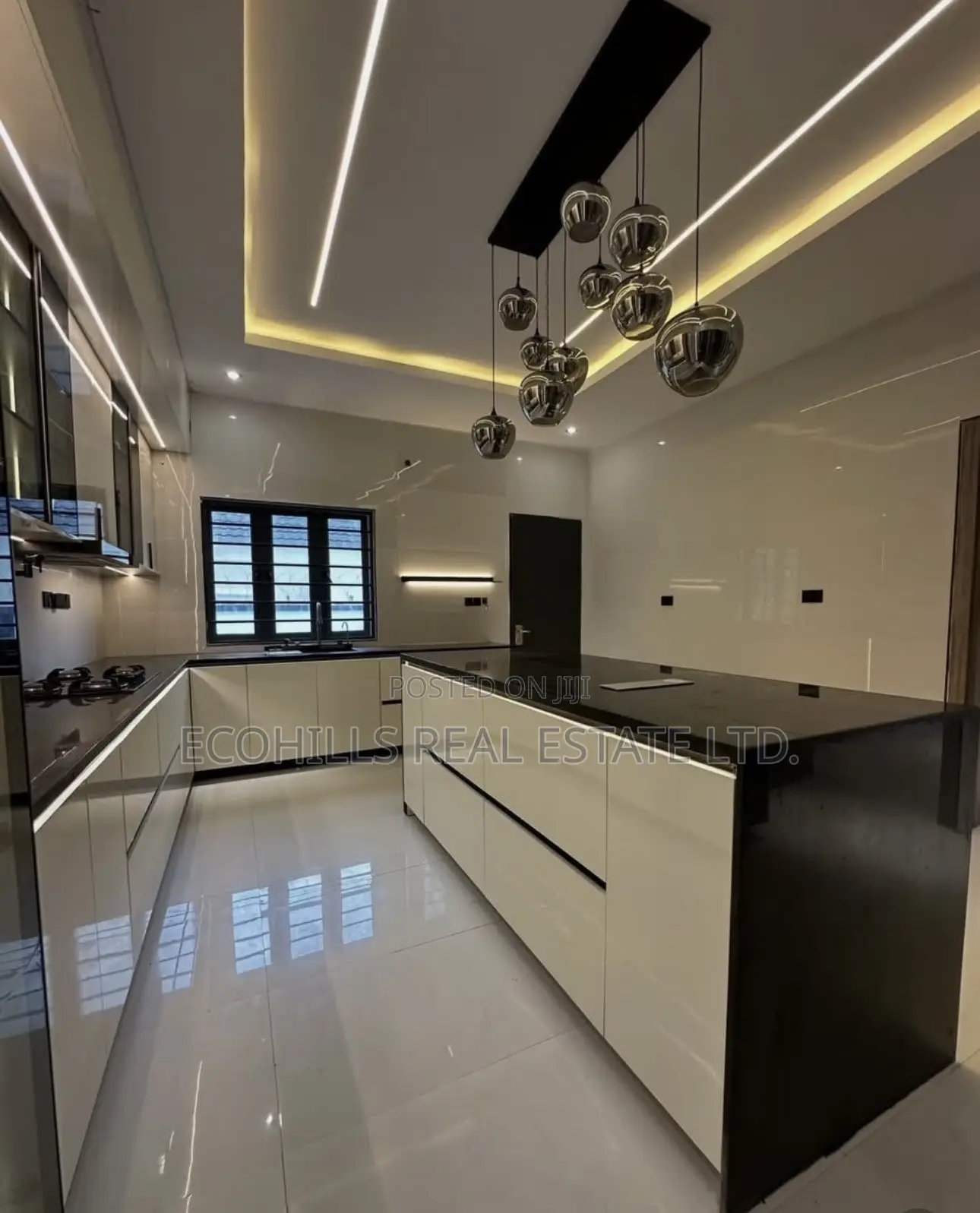 5bdrm Duplex in Gwarinpa for sale in Gwarinpa