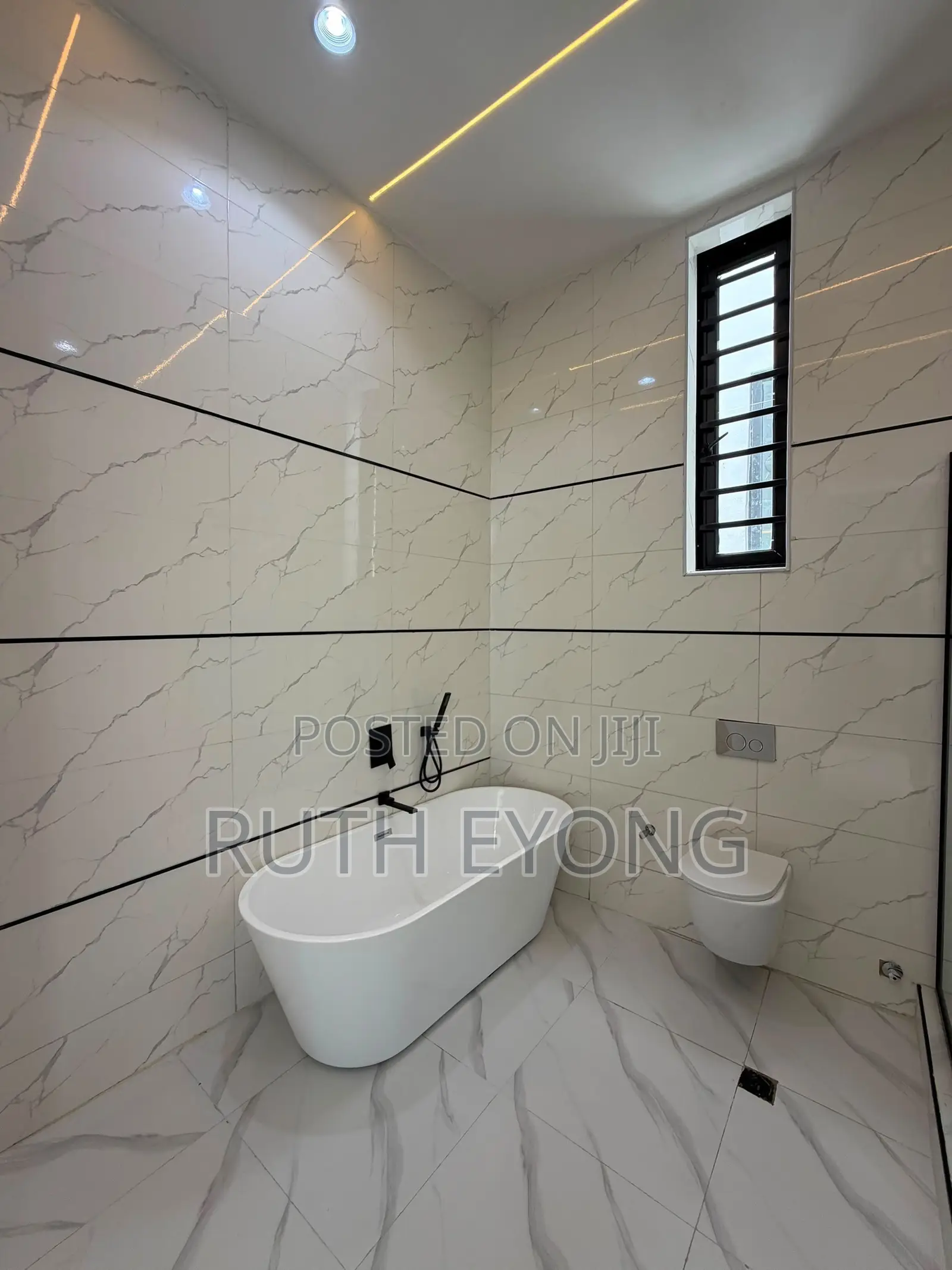 5bdrm Duplex in Orchid Lekki Lagos for sale in Lekki Phase 1