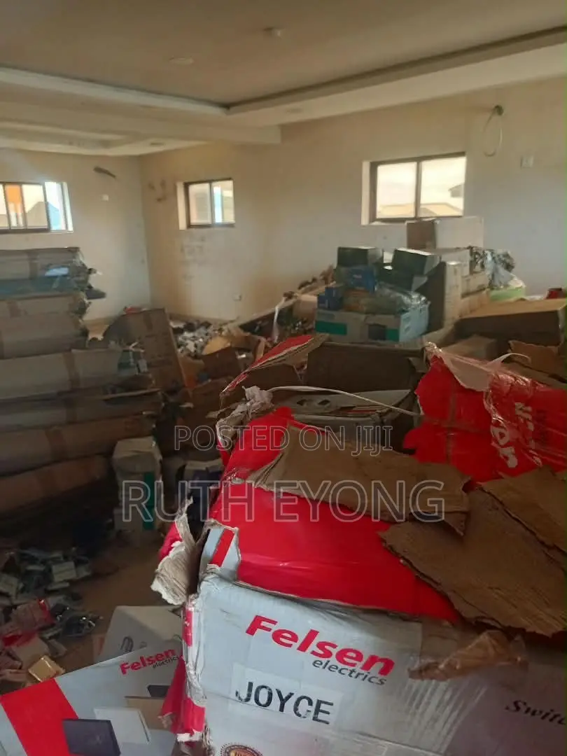 Shop/Office in Ologolo