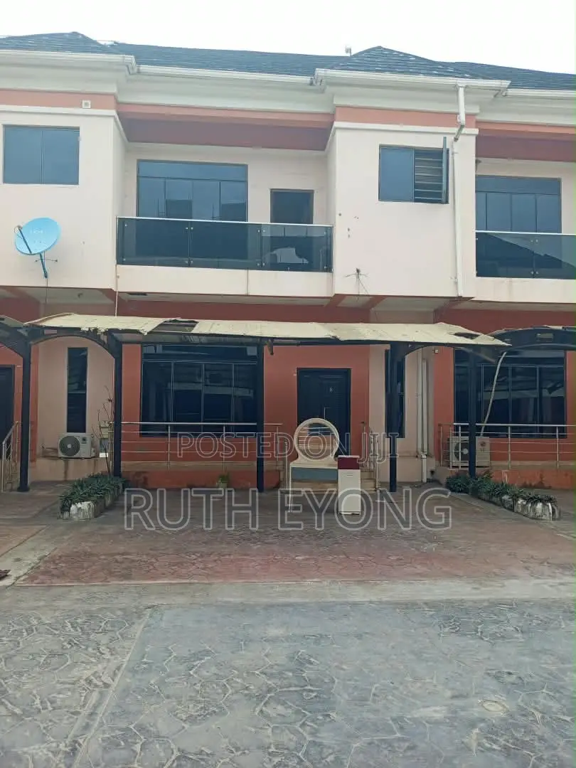 4bdrm Townhouse / Terrace in Ikate Lekki for rent in Ikate