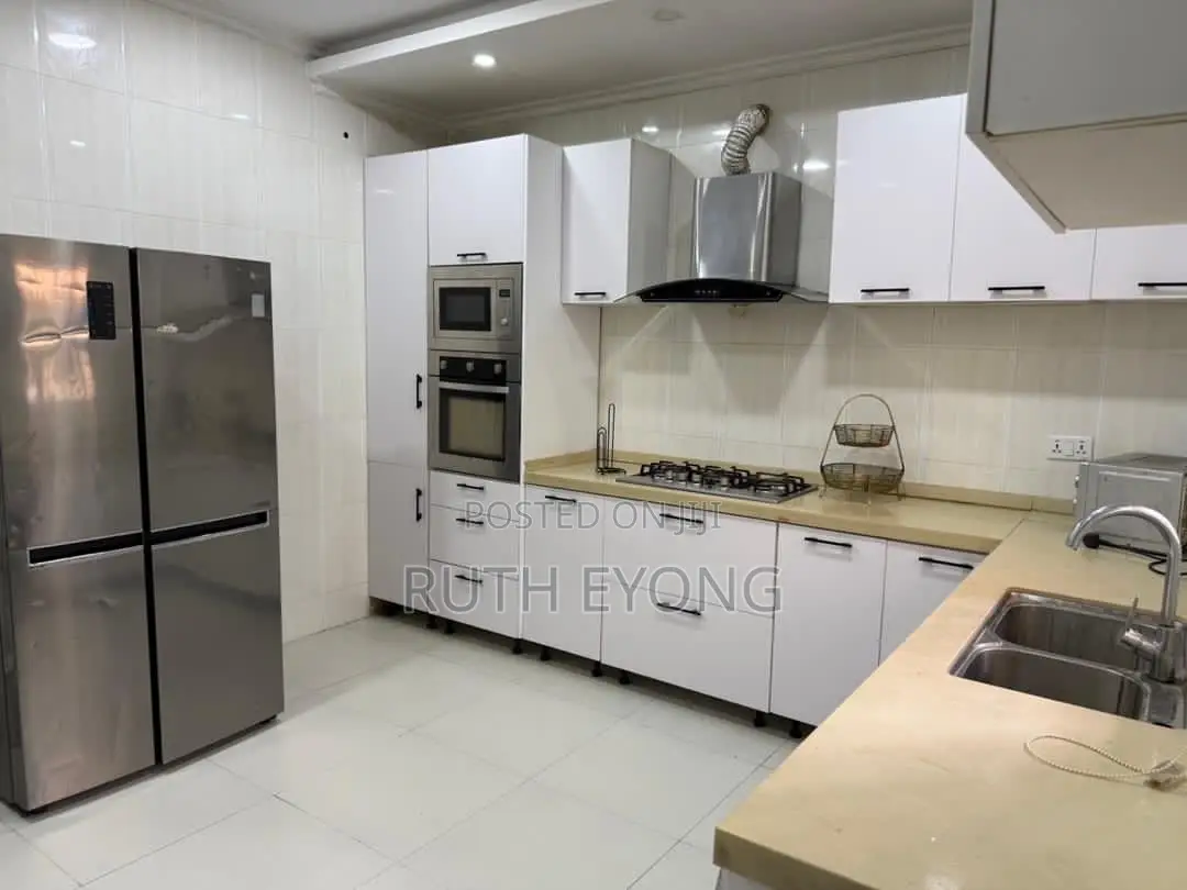 Furnished 5bdrm Apartment in Oniru Victoria for rent in Victoria Island Extension