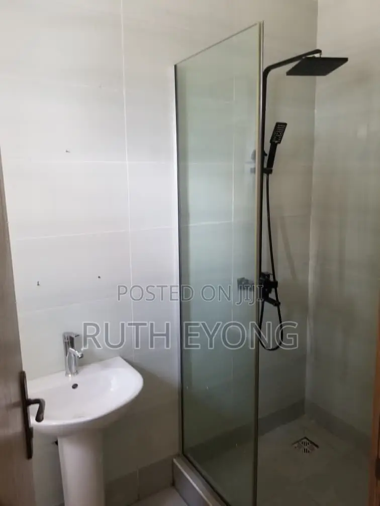 2bdrm Apartment in Ilasan-Ikate, Lekki. for rent in Lekki Phase 1