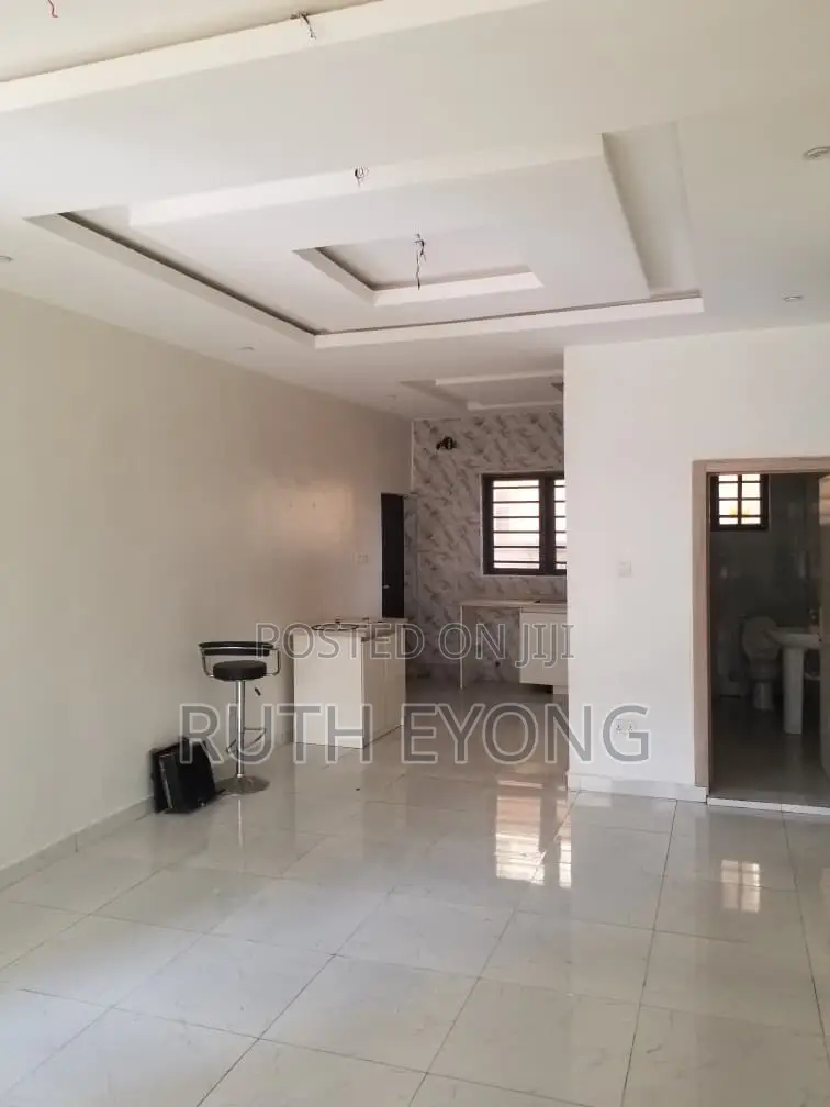 2bdrm Apartment in Ilasan-Ikate, Lekki. for rent in Lekki Phase 1