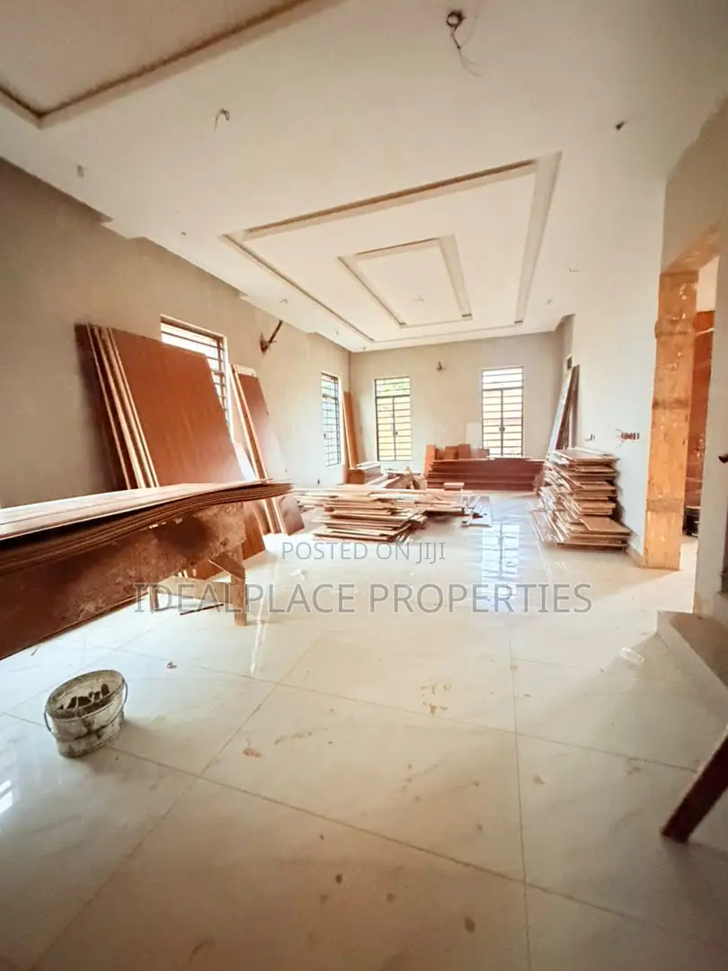 6bdrm Duplex in GRA Phase 2 Shangisha for sale in GRA Phase 2 Shangisha