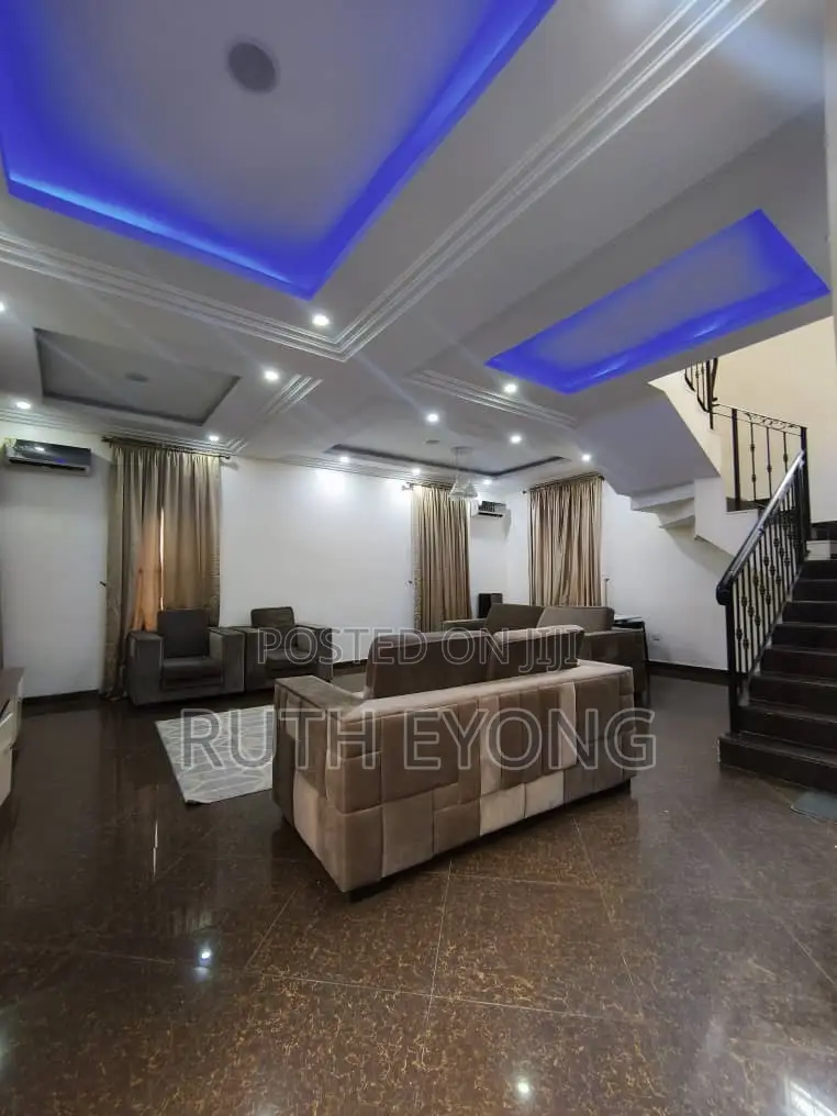 3bdrm Townhouse / Terrace in Lekki-Phase 1 for rent in Lekki Phase 1