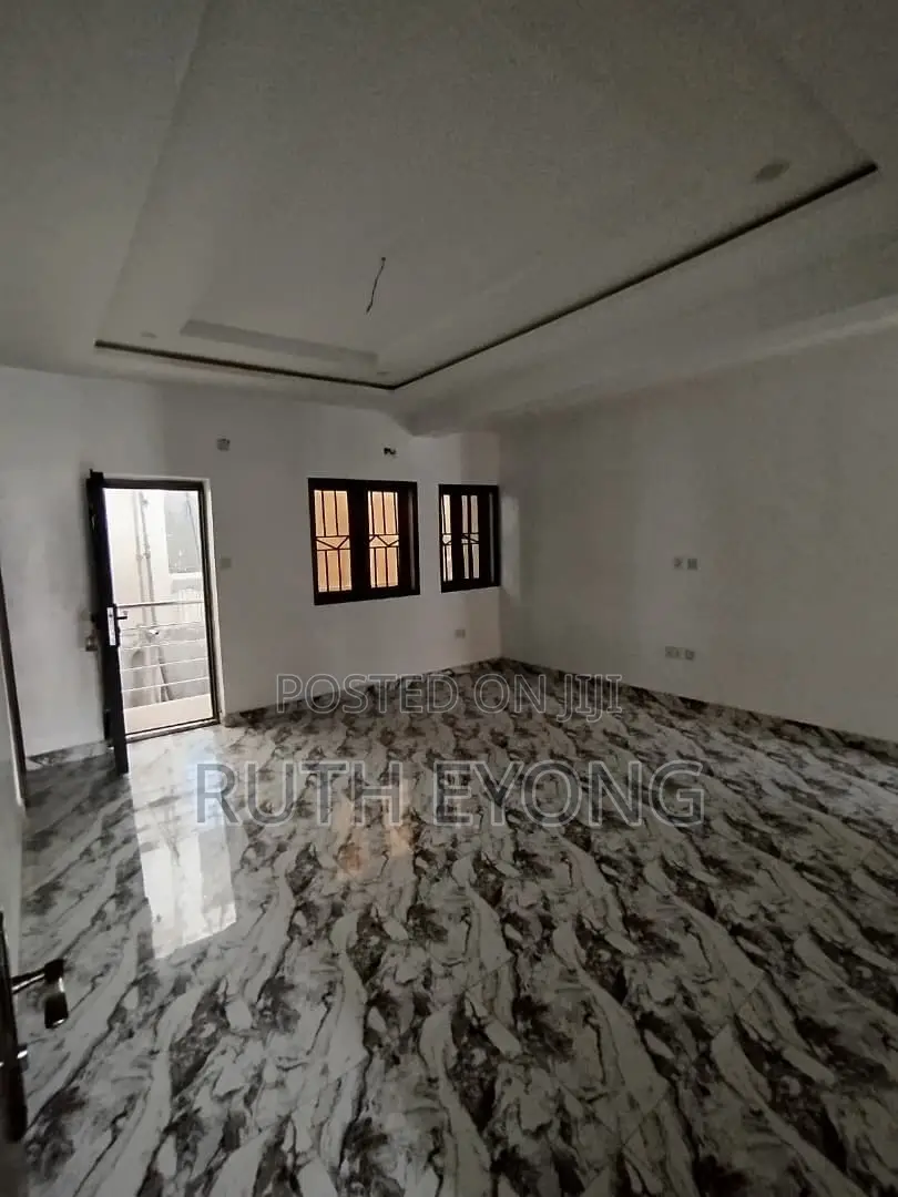 3bdrm Apartment in Off Admiralty Way, Lekki Phase 1 for rent in Lekki Phase 1