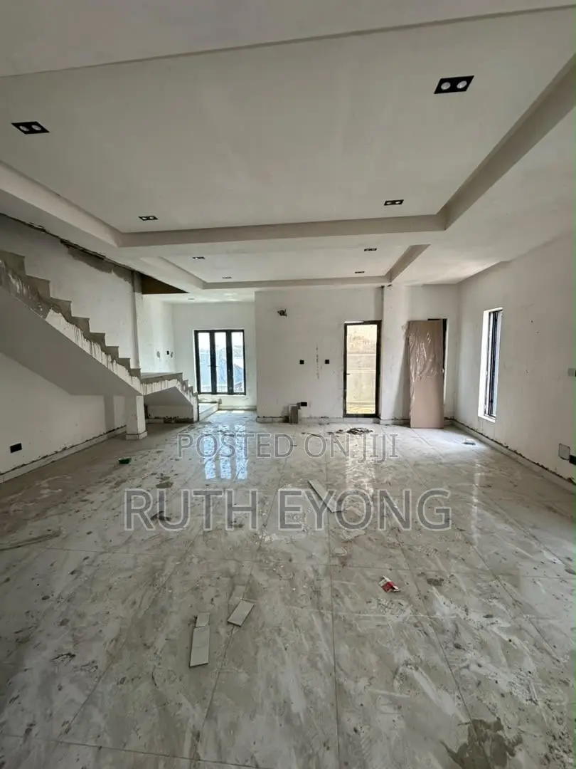 3bdrm Maisonette in Ikate Lagos for rent in Ikate