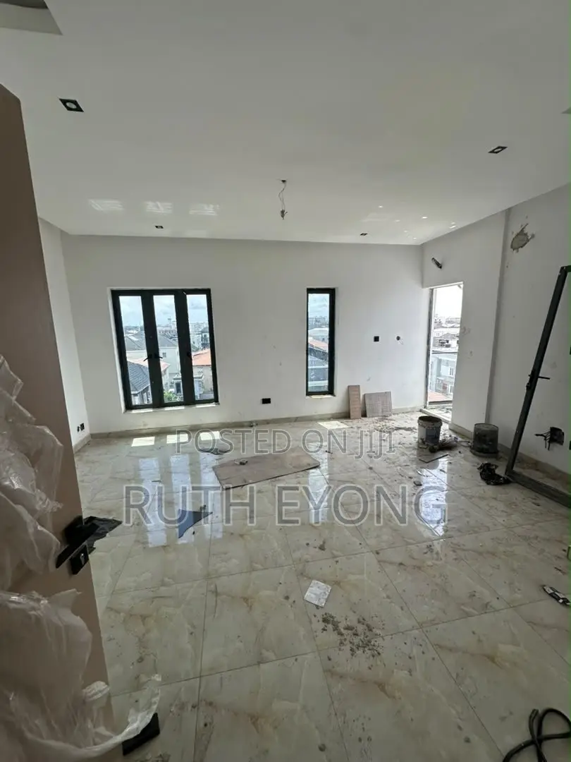 3bdrm Maisonette in Ikate Lagos for rent in Ikate