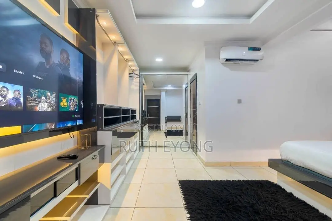 Furnished 3bdrm Apartment in Oniru Victoria for rent in Victoria Island Extension