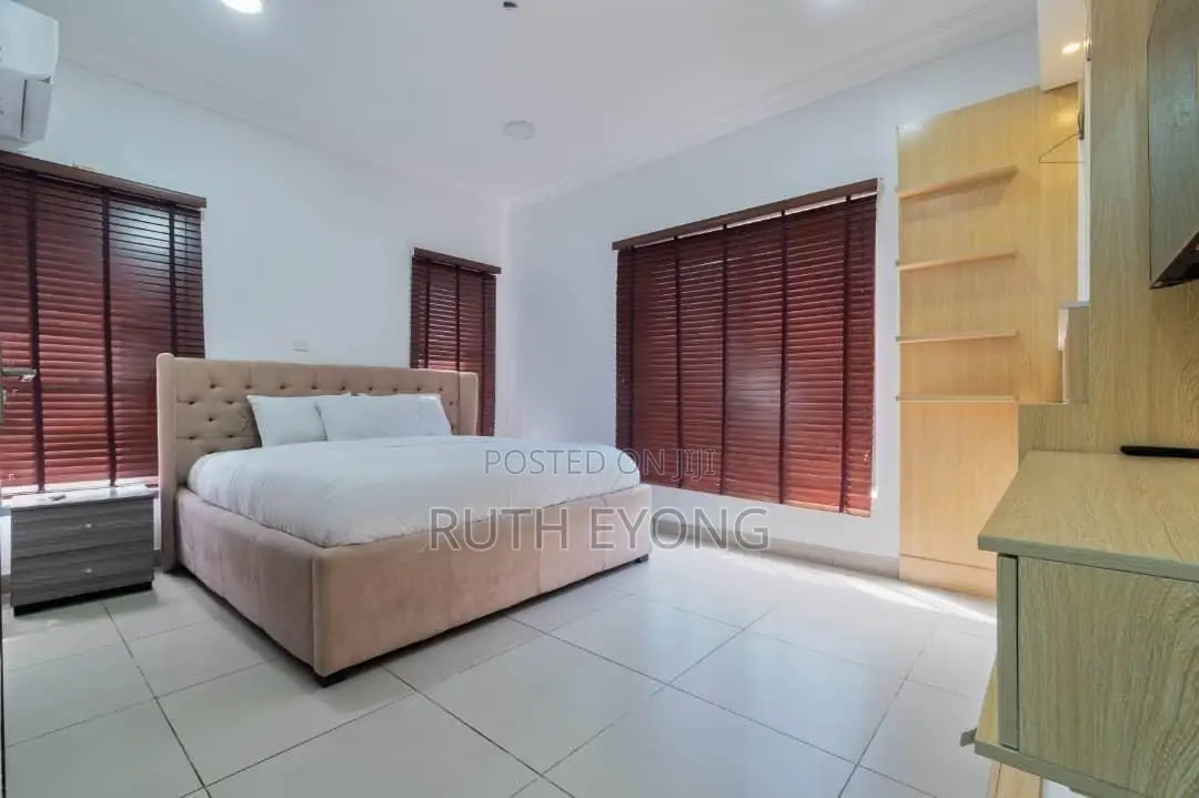 Furnished 3bdrm Apartment in Oniru Victoria for rent in Victoria Island Extension