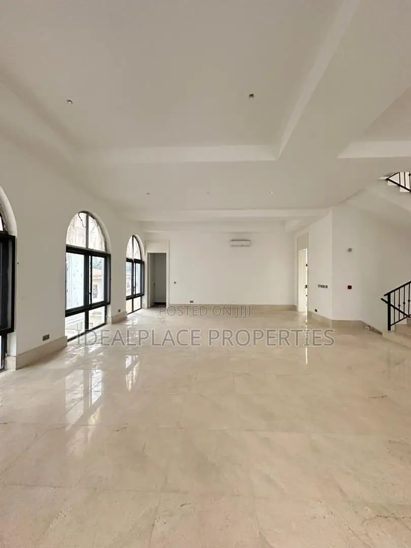 4bdrm Duplex in Old Ikoyi for sale in Old Ikoyi