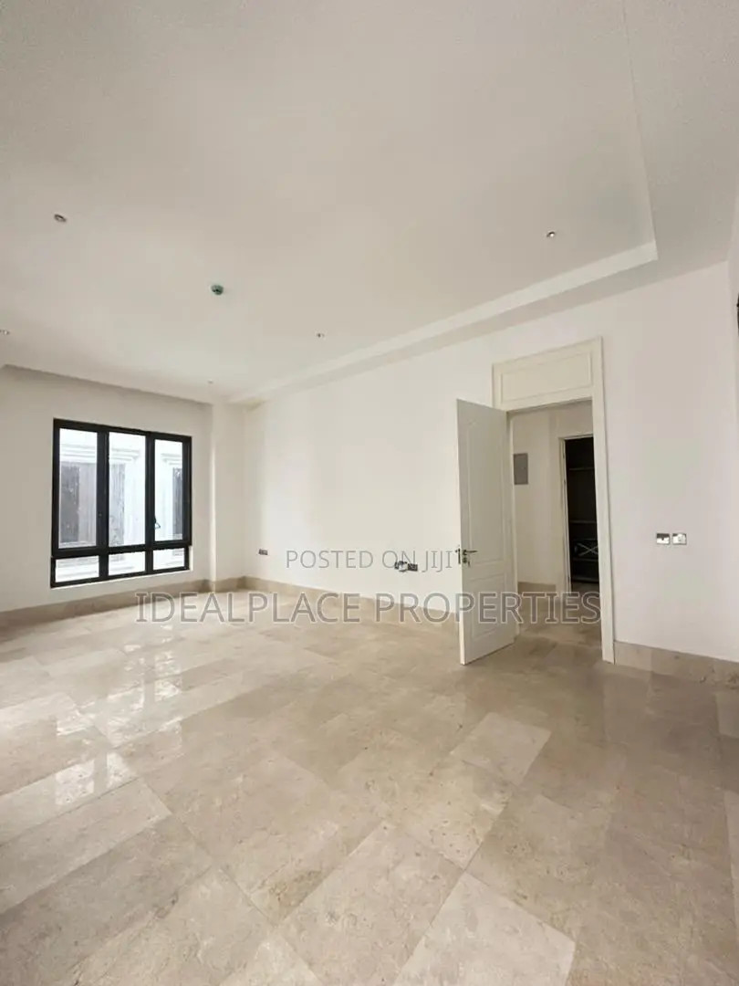 4bdrm Duplex in Old Ikoyi for sale in Old Ikoyi