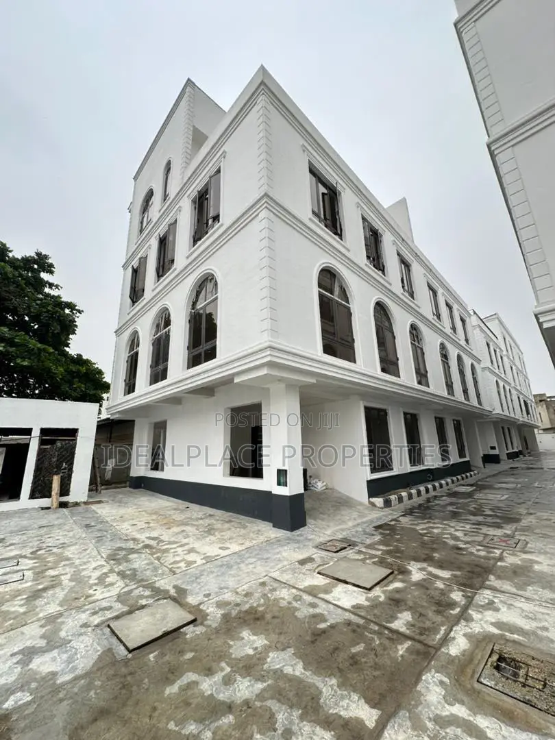 4bdrm Duplex in Old Ikoyi for sale in Old Ikoyi
