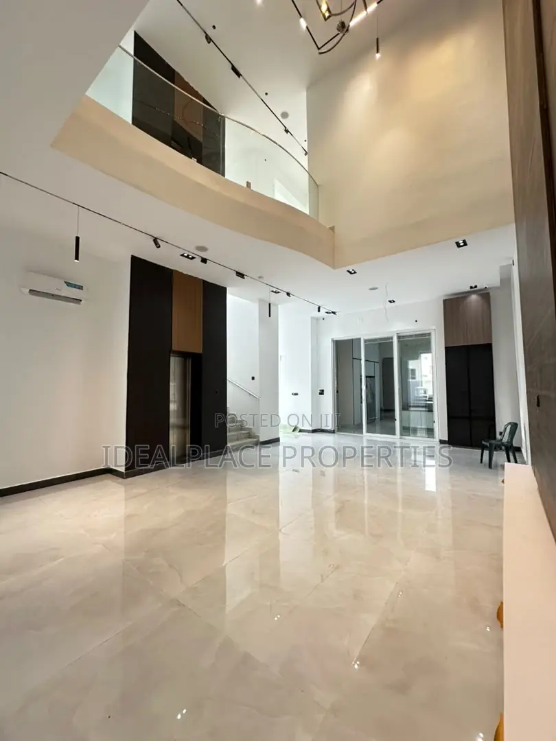 6bdrm Duplex in Banana Island for sale in Banana Island