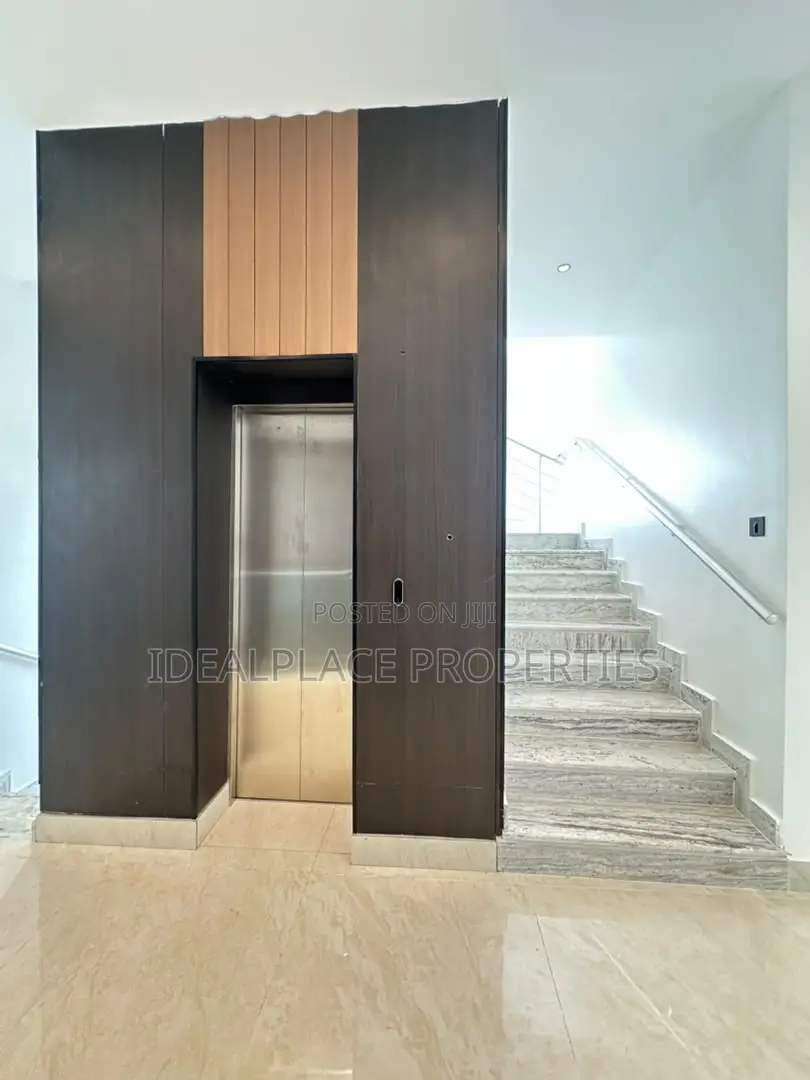 6bdrm Duplex in Banana Island for sale in Banana Island