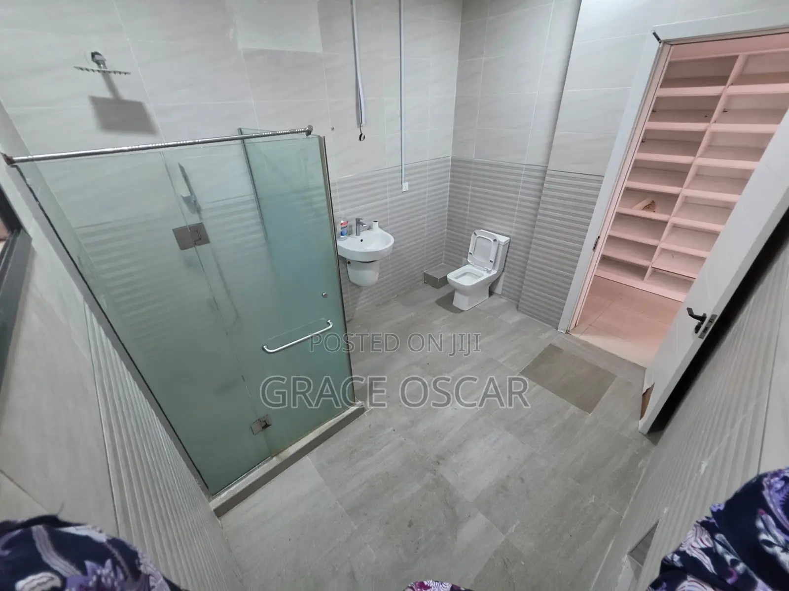 4bdrm Duplex in Ologolo for rent in Ologolo