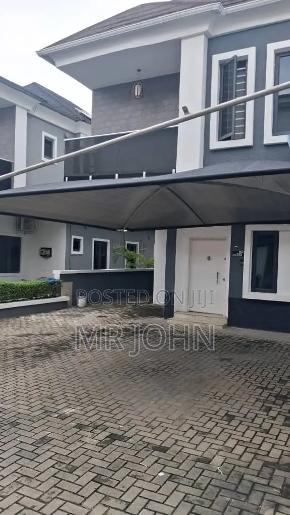 4bdrm House in Orchid Road Owo Pr, Lekki for rent in Lekki