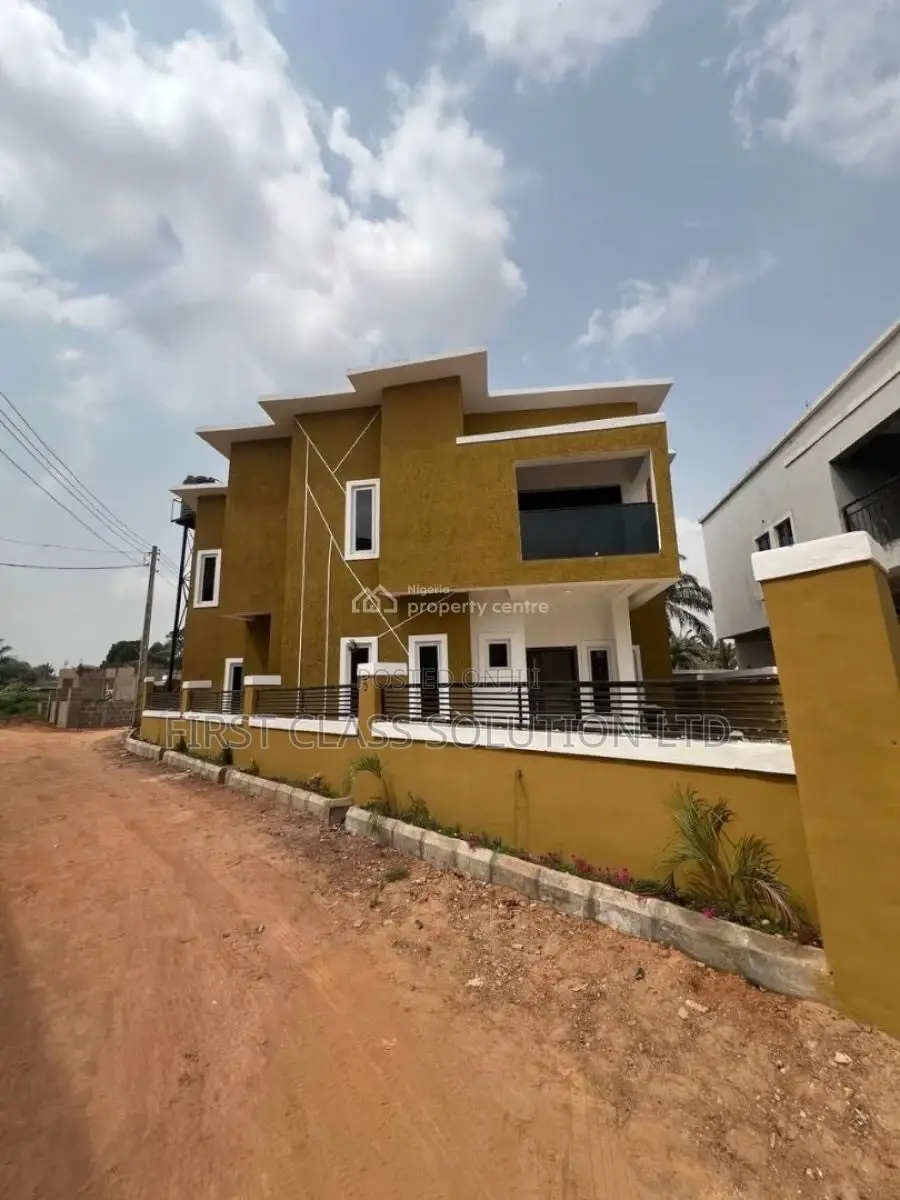 Furnished 4bdrm Duplex in Enugu State for sale in Enugu State