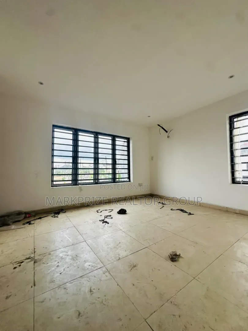 4bdrm Duplex in Ogudu Gra Lagos for rent in Ogudu GRA