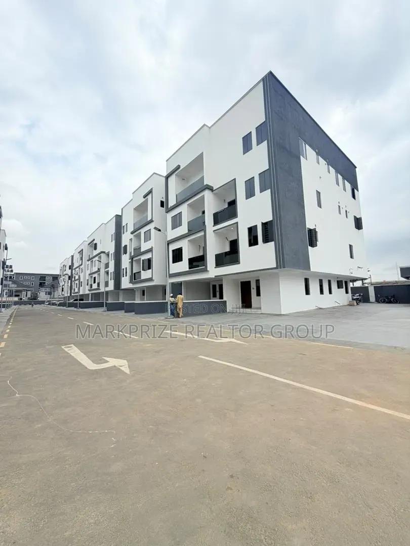 4bdrm Duplex in Ikeja Gra Lagos for rent in Ikeja GRA