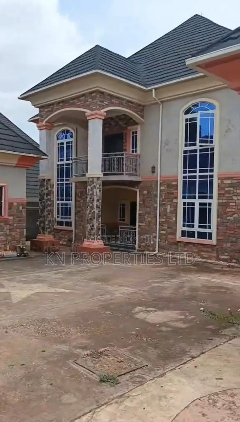 5bdrm Duplex in Lokogoma for rent in Lokogoma