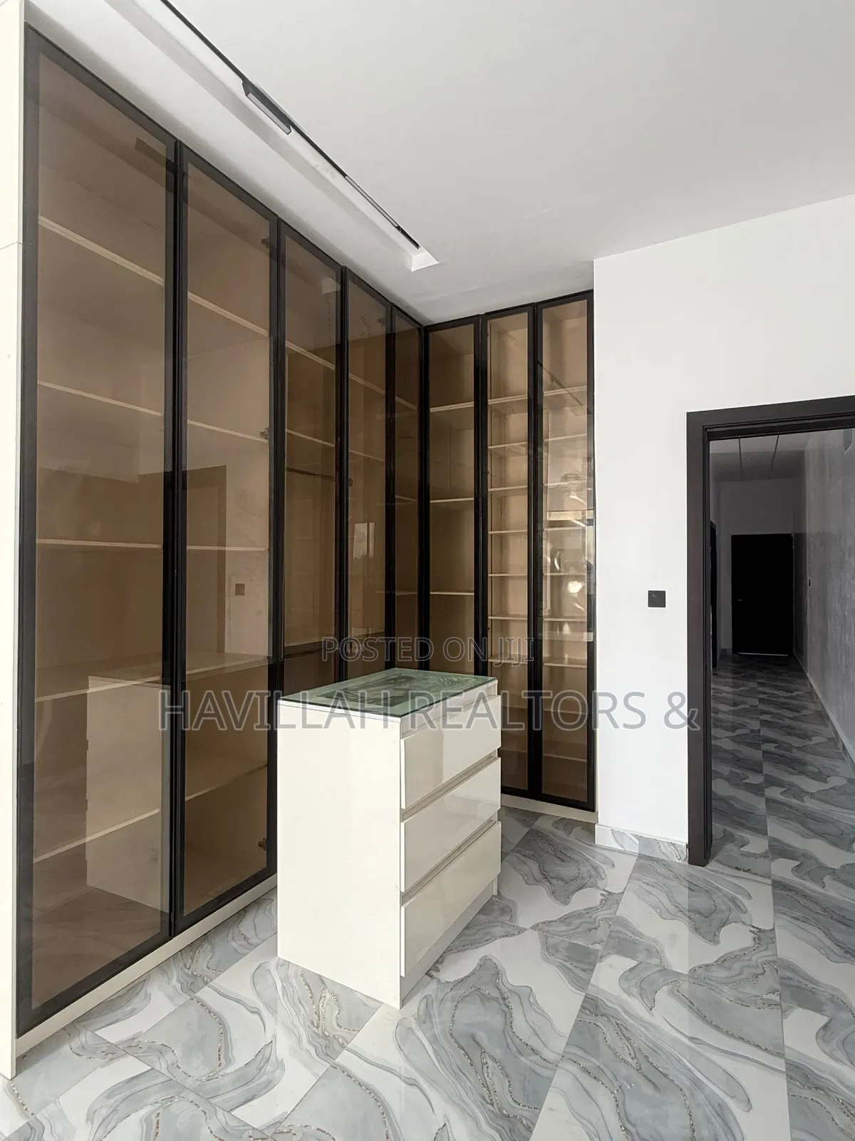 4bdrm Duplex in Orchid Road, Lekki for sale in Lekki Phase 1