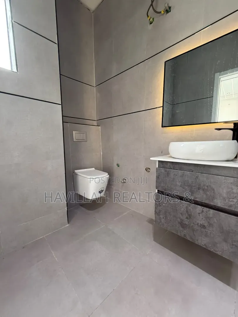 5bdrm Duplex in Orchid Road, Lekki Phase 1 for sale in Lekki Phase 1