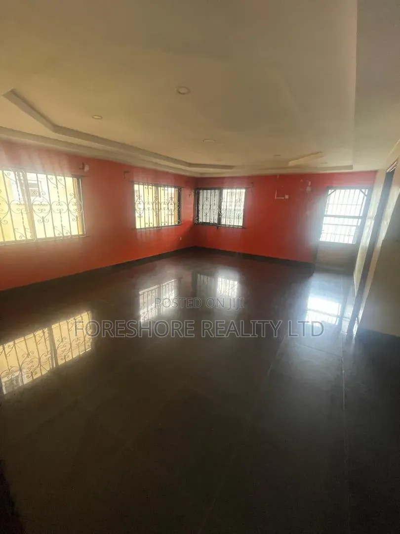3bdrm Apartment in Magodo Phase 2 for rent in GRA Phase 2 Shangisha