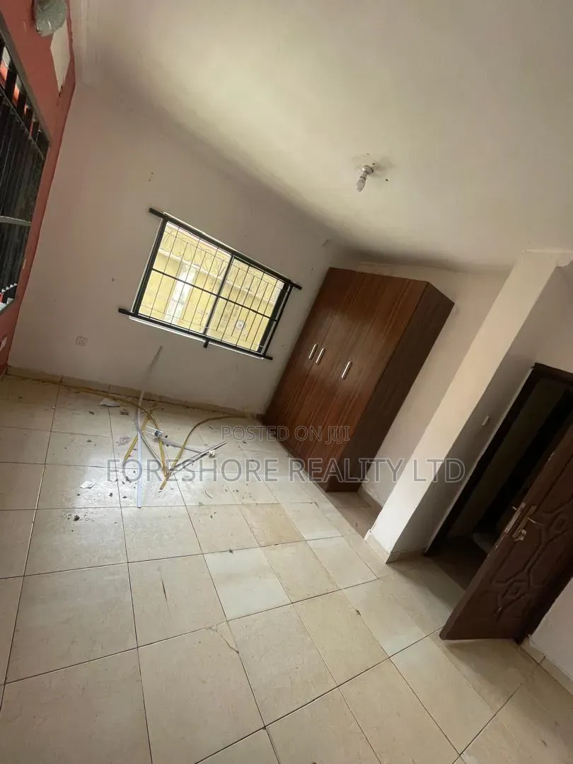 3bdrm Apartment in Magodo Phase 2 for rent in GRA Phase 2 Shangisha