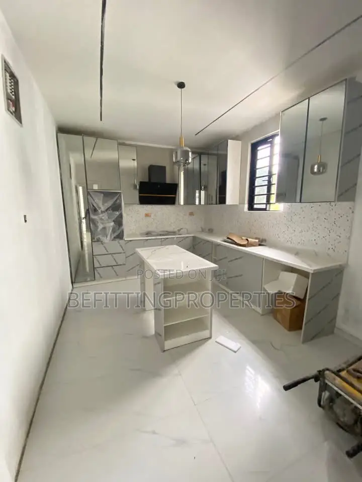 4bdrm Duplex in Ajah for sale in Ajah