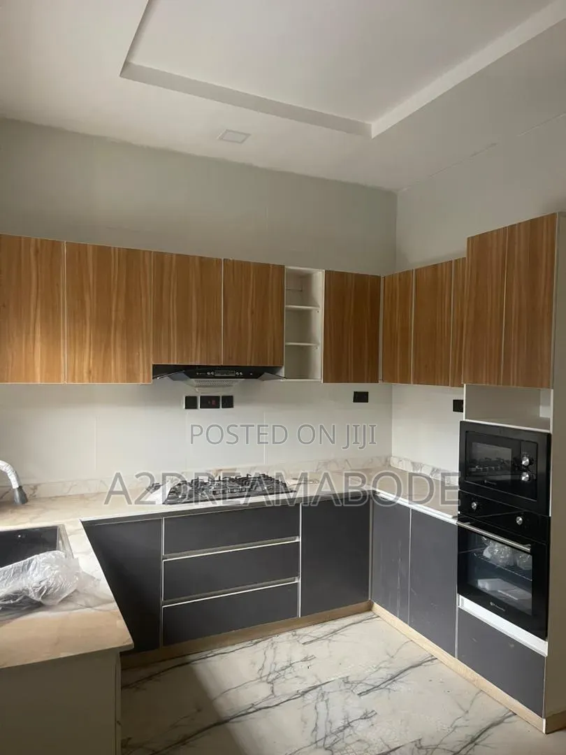 3bdrm Duplex in Ikosi for rent in Ketu-Ikosi