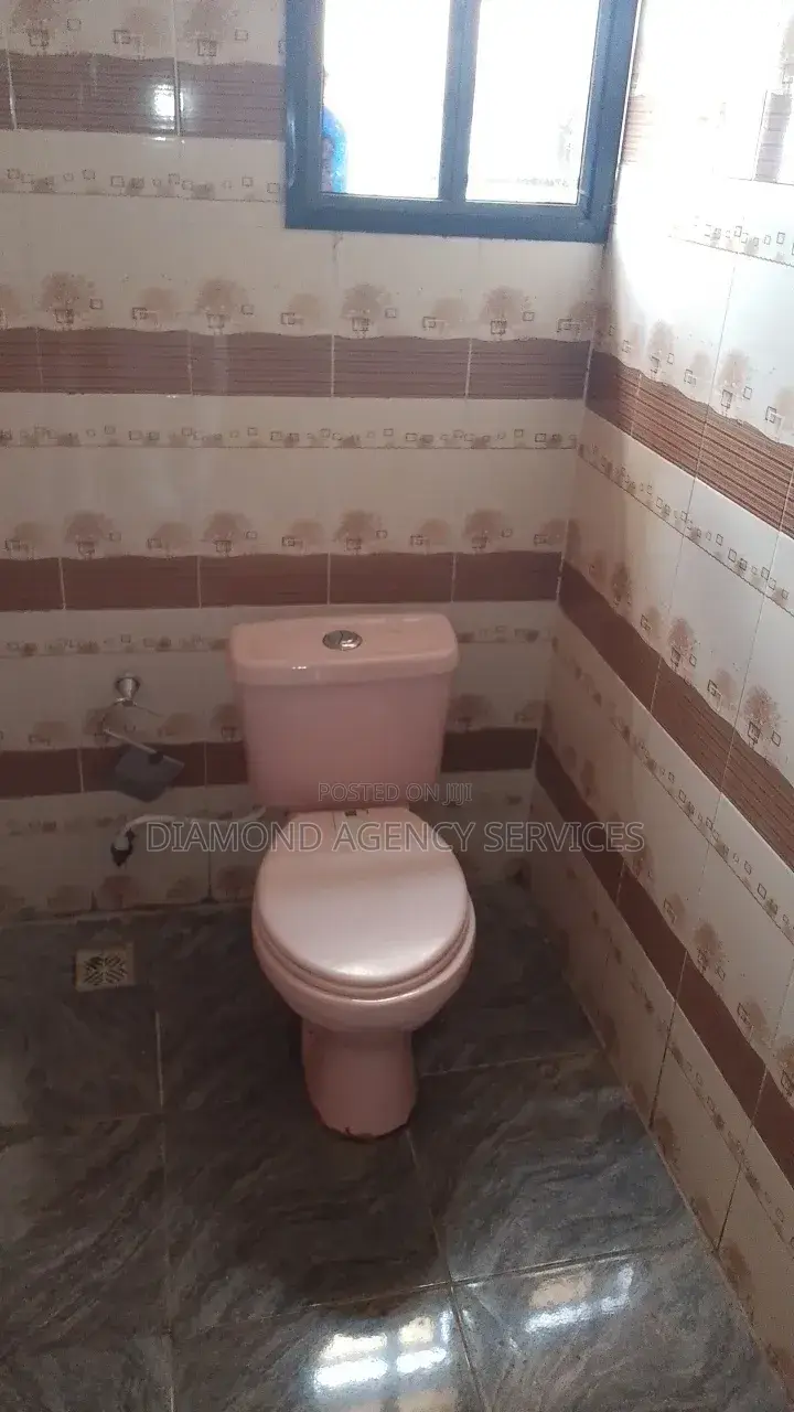 2bdrm Apartment in Royal Garden, Owerri for rent in Owerri