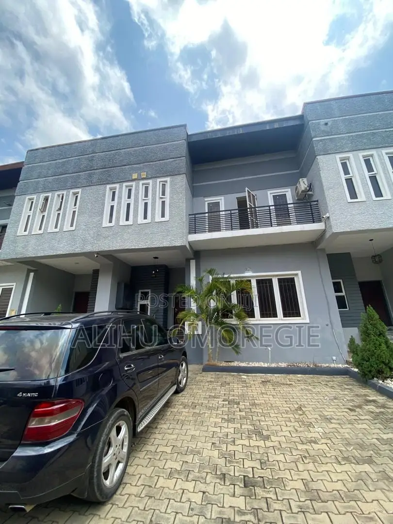 4bdrm Duplex in Brookshore Estate, Karsana for rent in Karsana