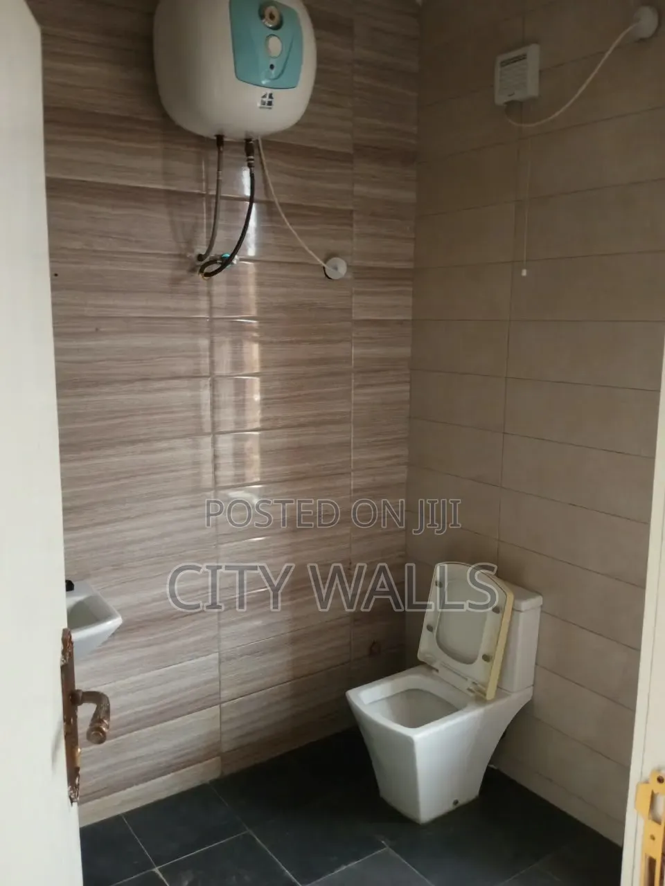 4bdrm Maisonette in Victoria Island Extension for rent in Victoria Island Extension