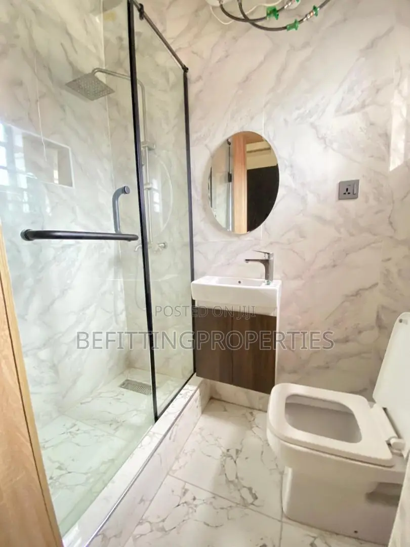 2bdrm Apartment in Chevron for sale in Chevron