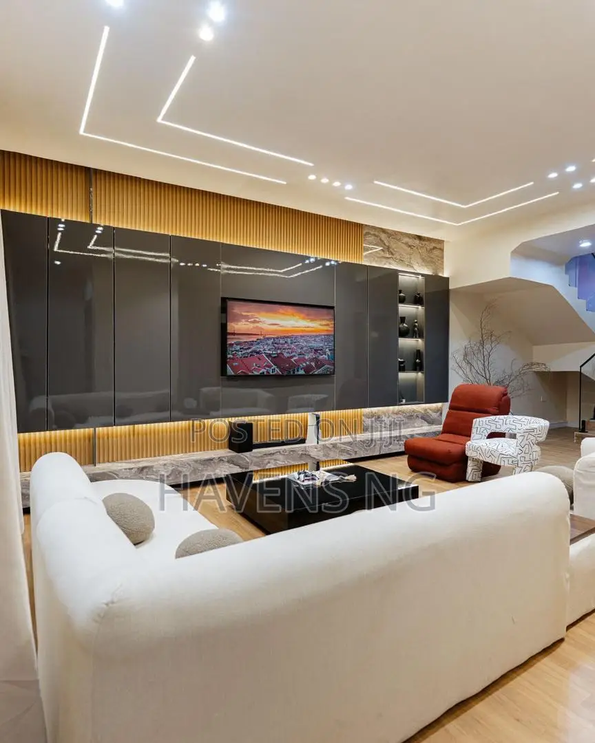 Shortlet | Private 3-Bedroom Semi-Detached Home With Private Cinema in Chevron