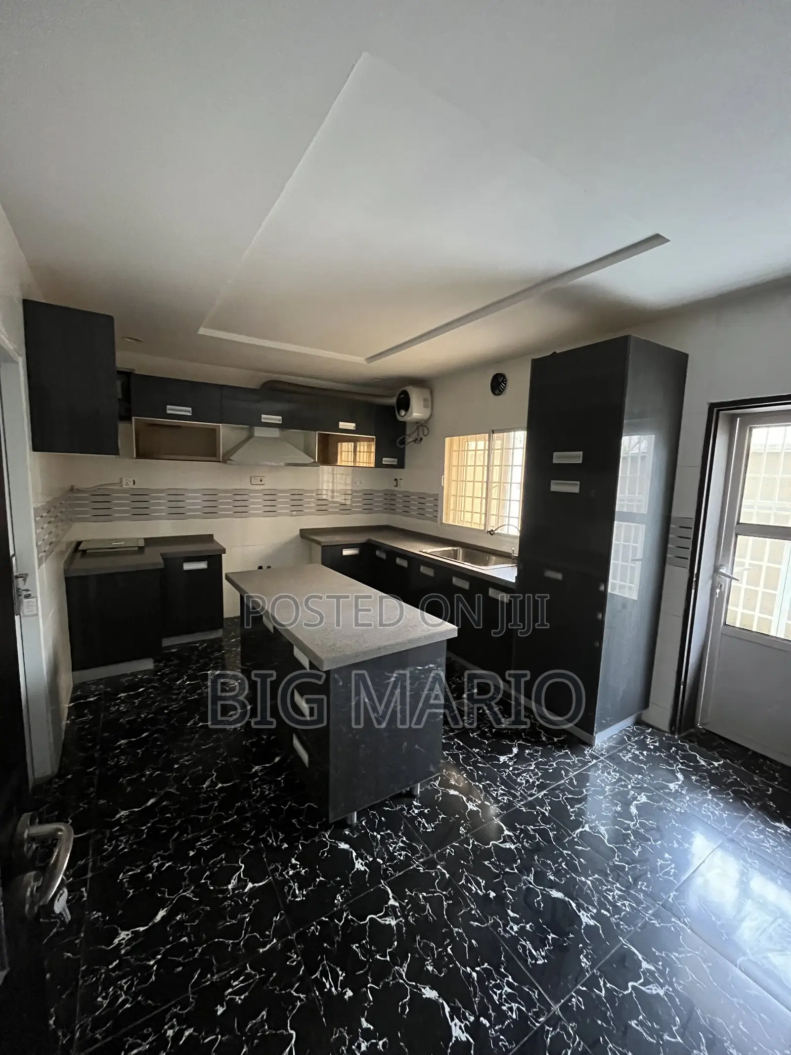 4bdrm Duplex in Guzape for sale in Guzape District
