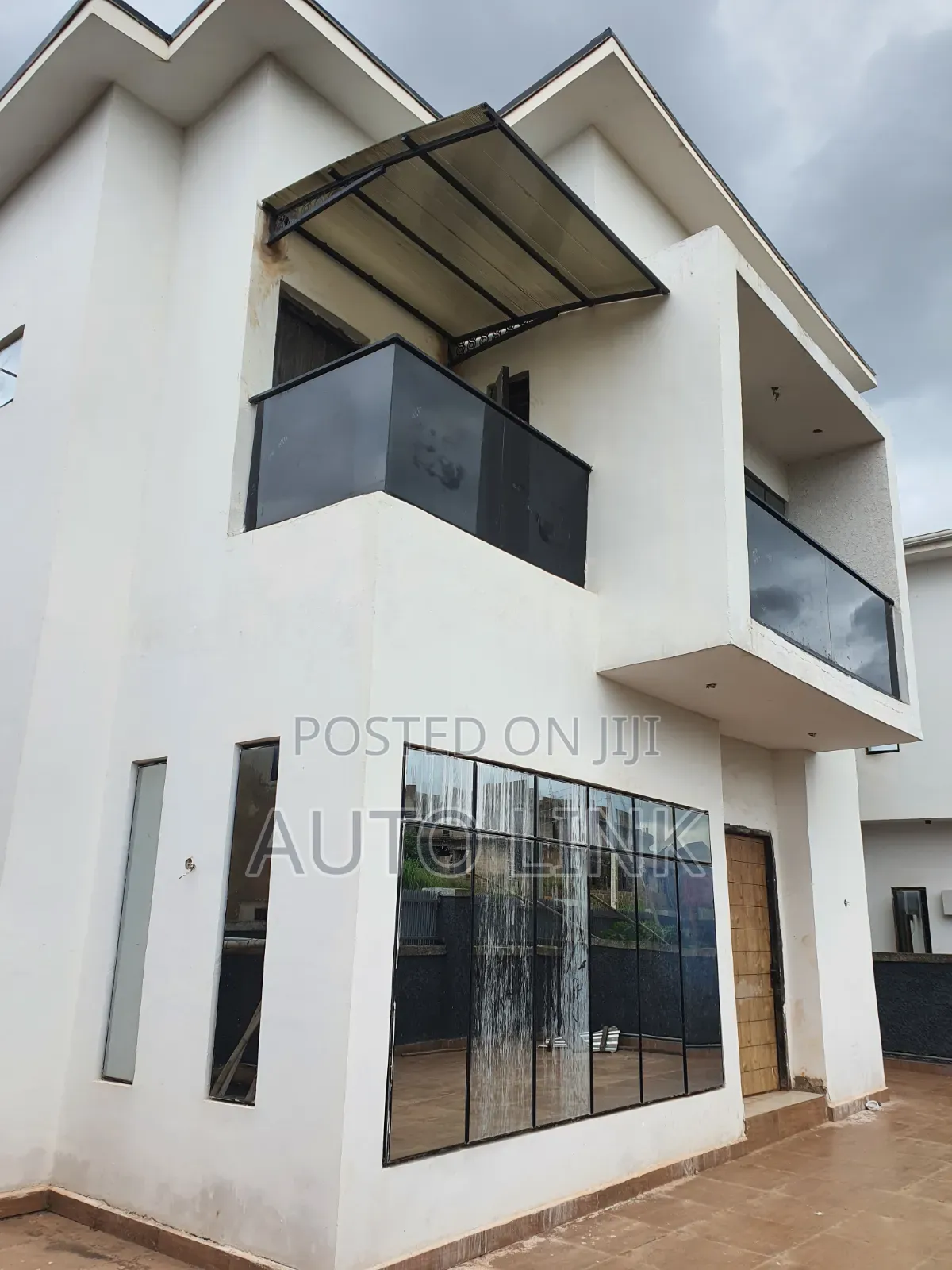 4bdrm Duplex in Enugu for rent in Enugu