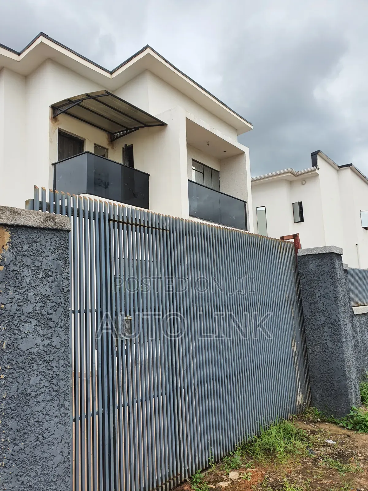 4bdrm Duplex in Enugu for rent in Enugu