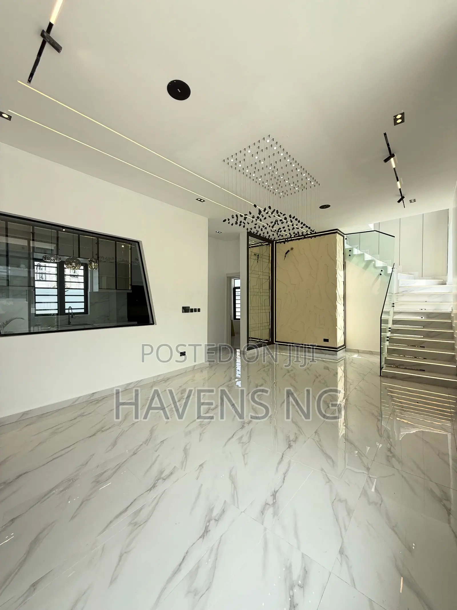 4bdrm Duplex in Abraham Adesanya Estate for sale in Abraham Adesanya Estate