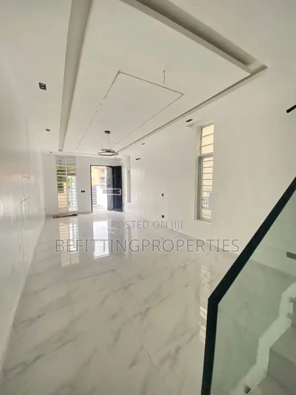 4bdrm Duplex in Ajah for sale in Ajah