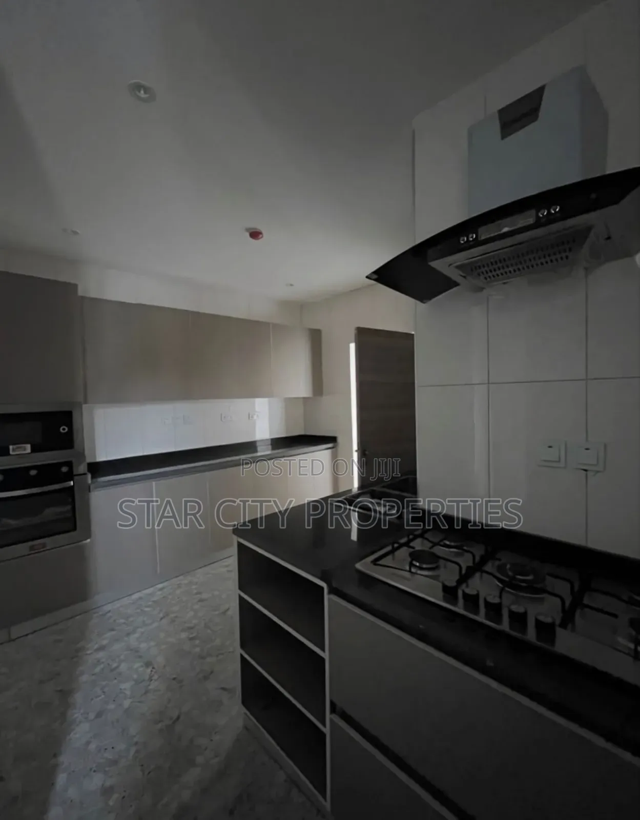 3bdrm Apartment in Lekki Phase 1 for sale in Lekki Phase 1
