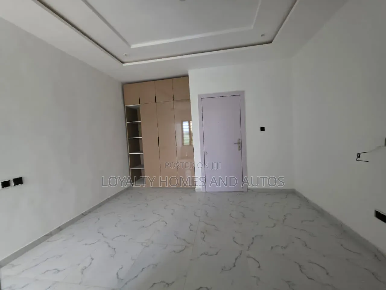 6bdrm Block of Flats in New Oko Oba for sale in New Oko Oba