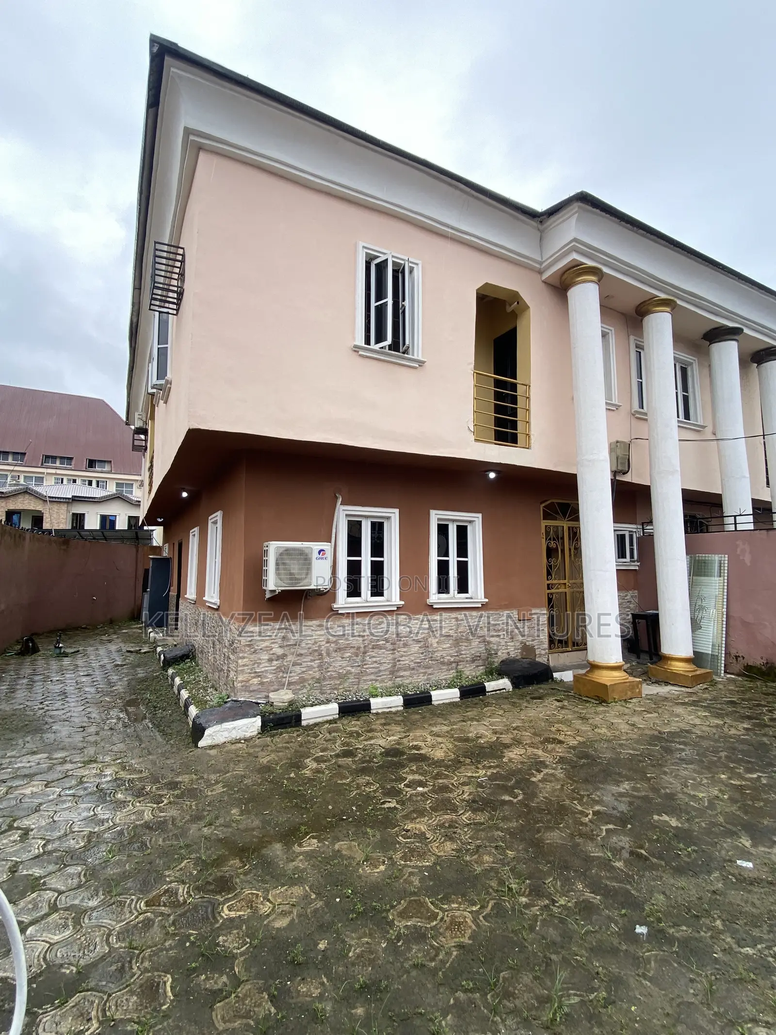5bdrm Duplex in Divine Estate for sale in Amuwo-Odofin