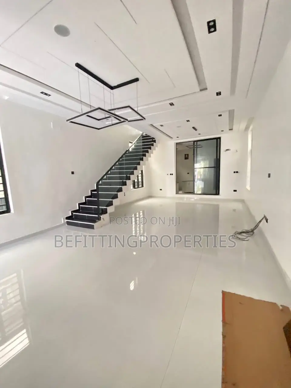 5bdrm Duplex in Ajah for sale in Ajah