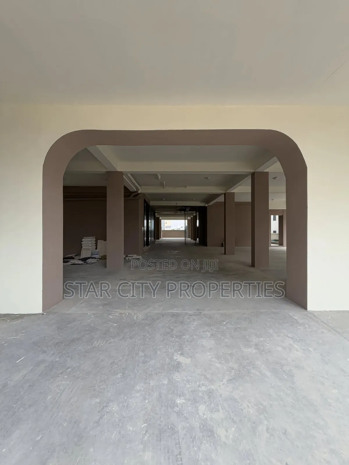 4bdrm Maisonette in Ikate for sale in Ikate
