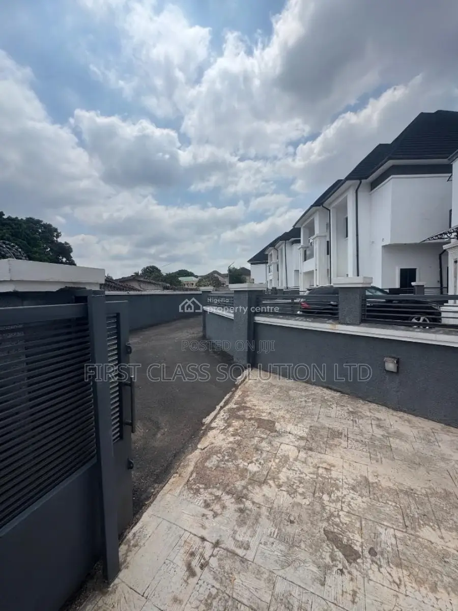 Furnished 5bdrm Duplex in Enugu State for sale in Enugu State