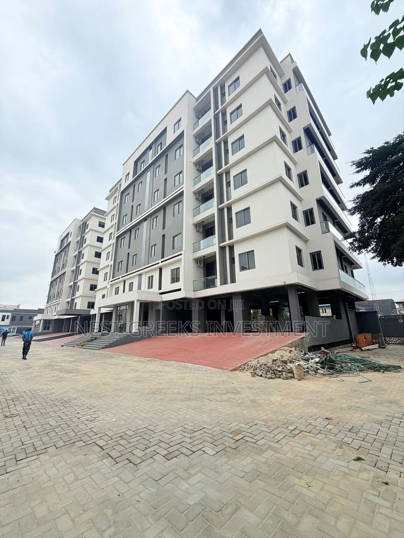 3bdrm Apartment in Ikeja GRA for rent in Ikeja GRA