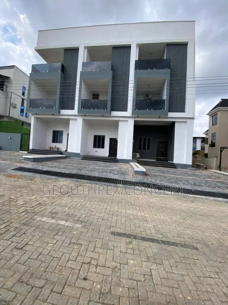 Furnished 4bdrm Duplex in Lere Adigun, Akobo for sale in Akobo