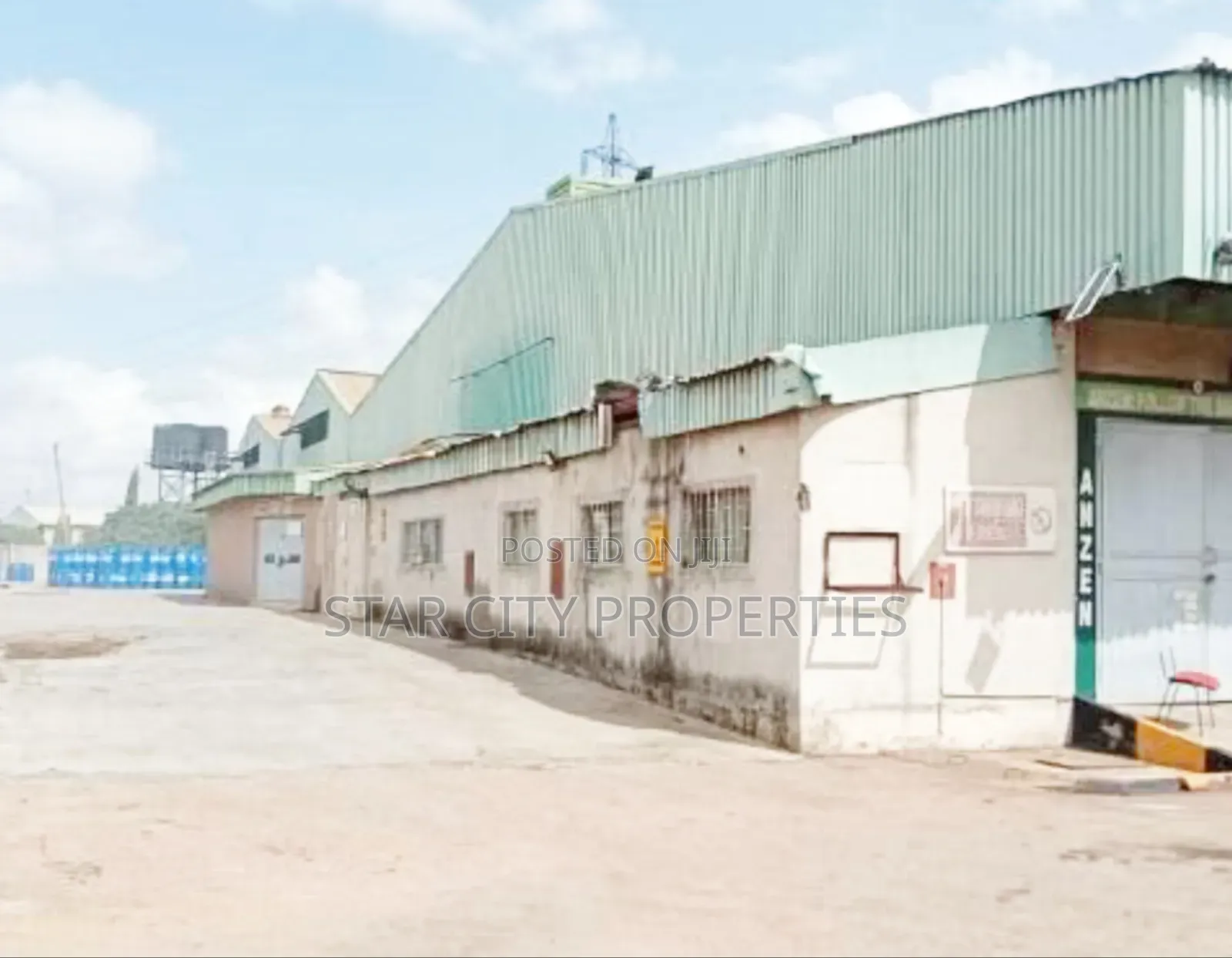 Warehouse of 2600sqm on 5,500sqm Land That's 1.5 Acres in Oba Akran